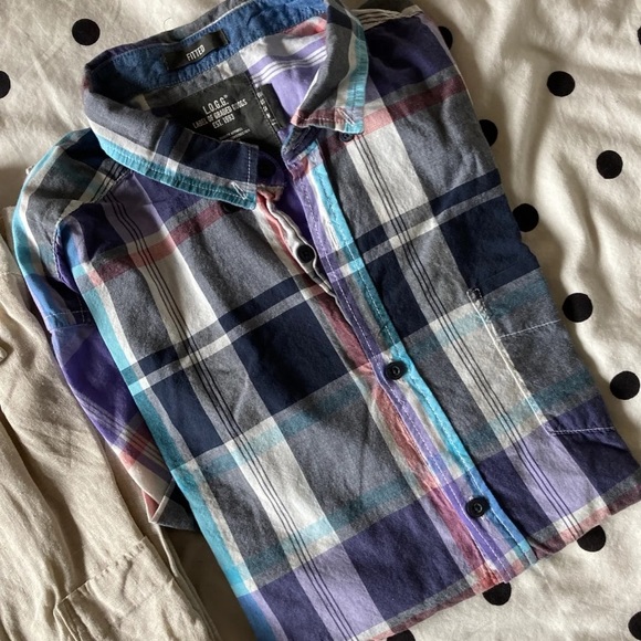 3 linen button down shirts - Picture 4 of 4